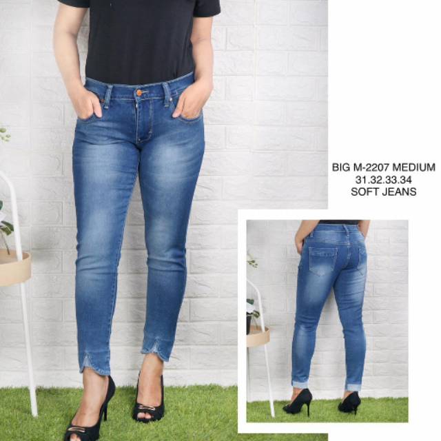 Model Terbaru  Celana  Jeans Jumbo Wanita  Tirai Shopee  