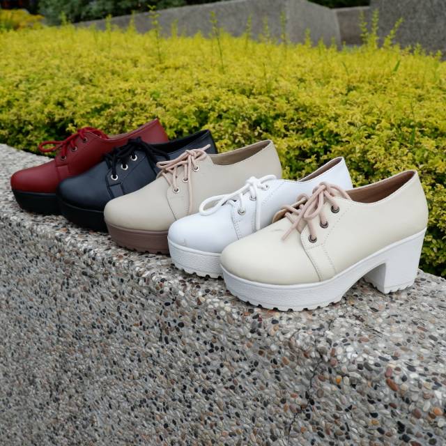SEPATU BOOTS HAK WANITA HEEL BOOT CEWEK LUCU MAIN MALL KULIT SINTETIS MODEL IMPORT KOREA