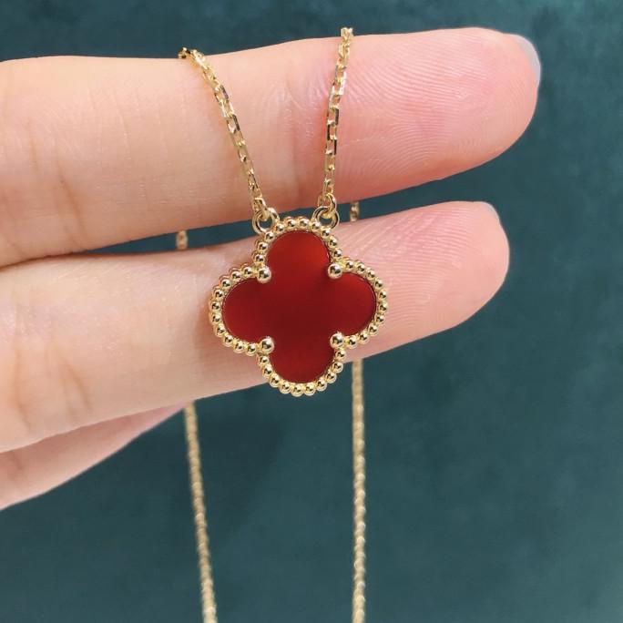 Kalung Vca Single Clover Pendant Necklace 18K Gp Titanium