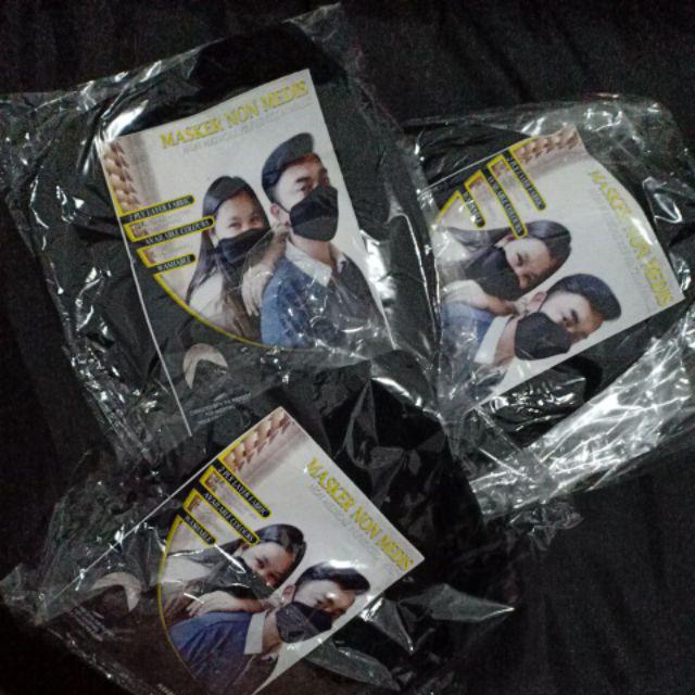 Masker Kain Non Medis Tahan Air Dan Percikan Ada Kantong Tissue