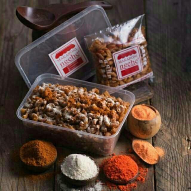 

MAKARONI NGEHE TOPLES