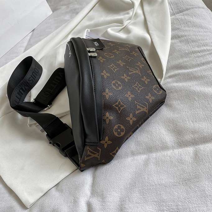 Bumbag L Vuitton 7169