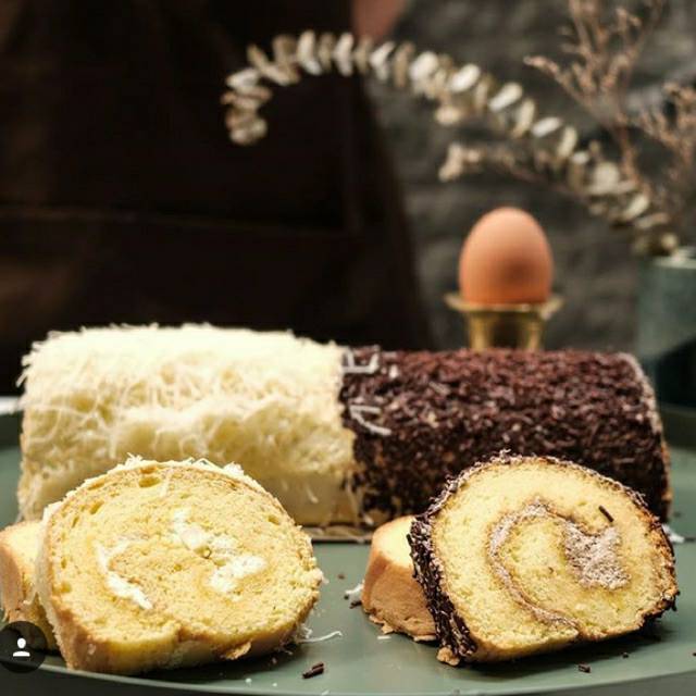 

Bolu gulung medan c&f / bolu gulung medan cf murah 2rasa parsel imlek, hampers imlek, hadiah imlek, gift imlek