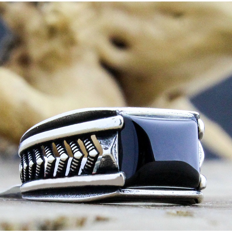 Cincin Bahan Stainless Steel Warna Hitam Gaya Vintage