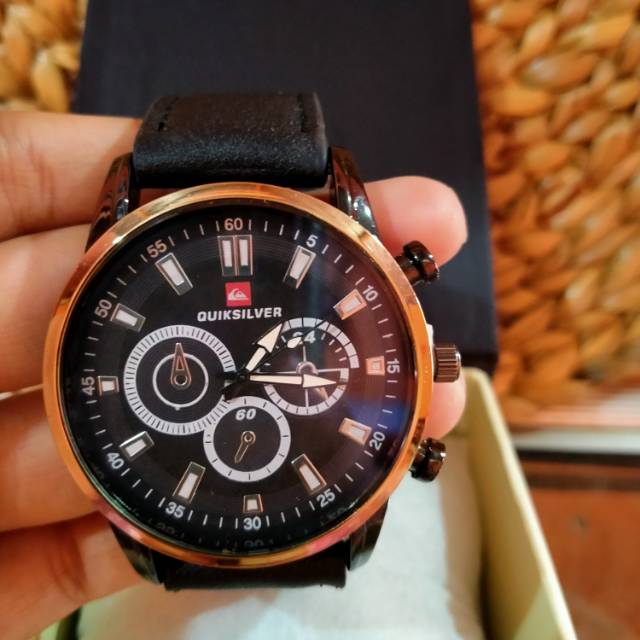 Quiksilver Jam Tangan Pria