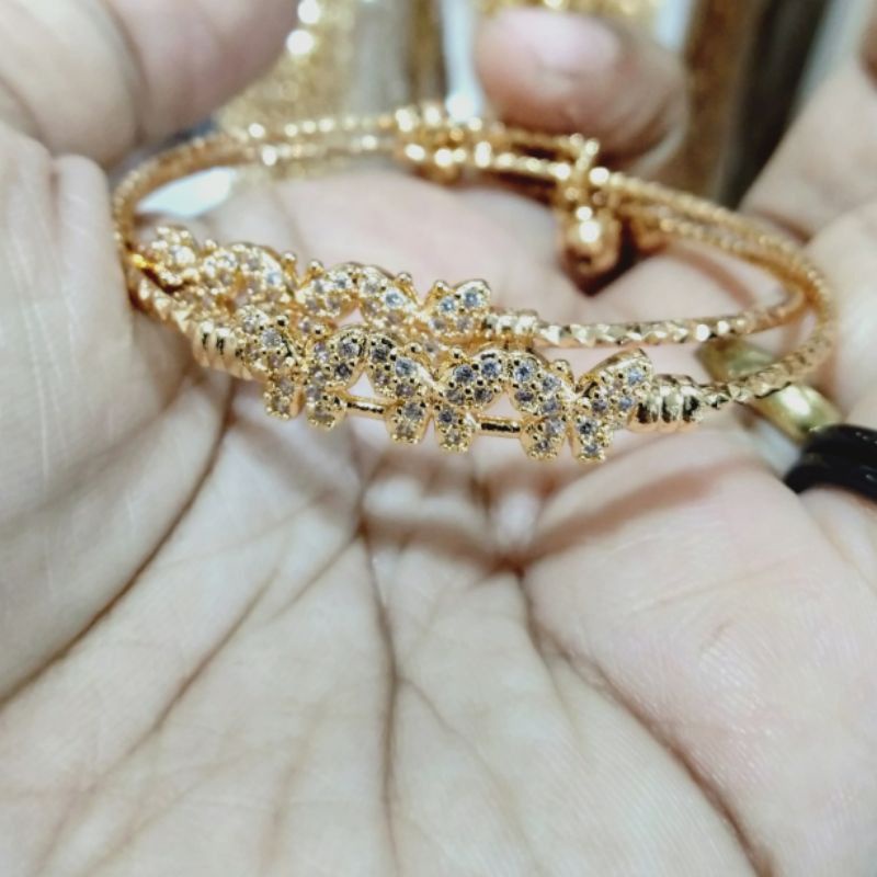 GELANG ANAK GOLD model krincing motif kupu-kupu