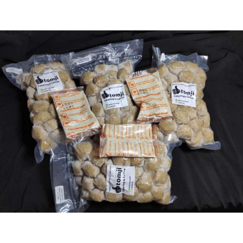 

Bakso Sapi Tomji + Bumbu kuah (750gr)