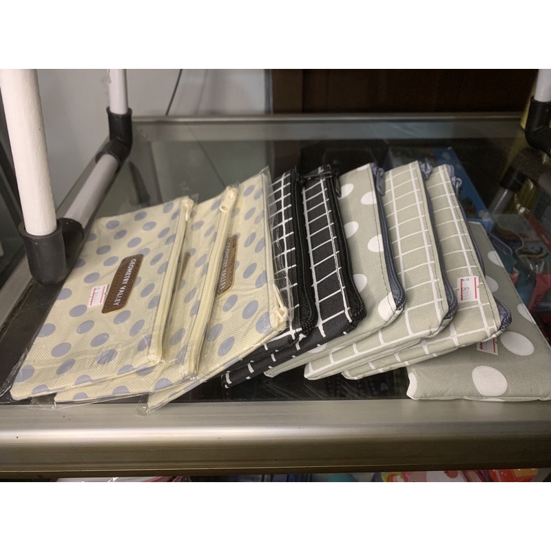 

Kotak pensil pouch kain kanvas motif