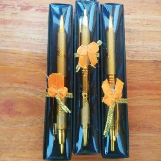 

Souvenir Pernikahan Pulpen Gold Kemas Box