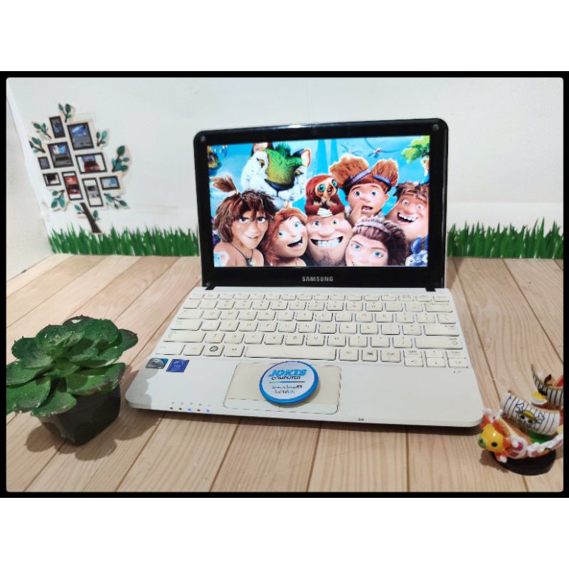 Netbook Samsung NC108P Putih Murah