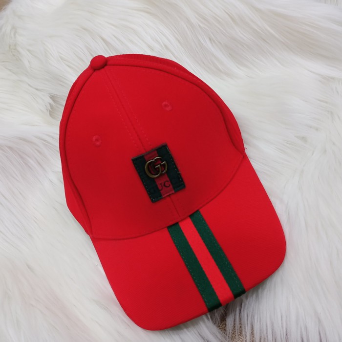 topi gucci wanita Berkualitas