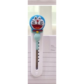 

cutter mini doraemon