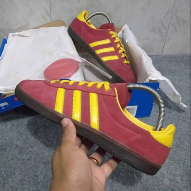 Adidas Spritus not Munchen Hamburg Malmo sl72 Bermuda jeans Bern London Manchester padiham