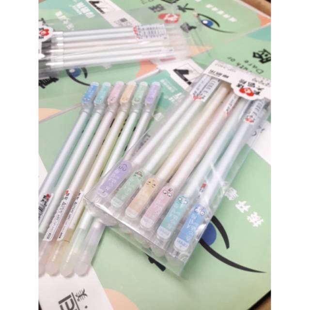 

Pulpen bisa dihapus karakter emoji Smile lucu isi 12 pcs