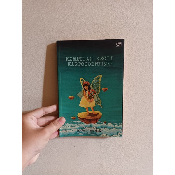 KEMATIAN KECIL KARTOSOEWIRJO - TRIYANTO TRIWIKROMO