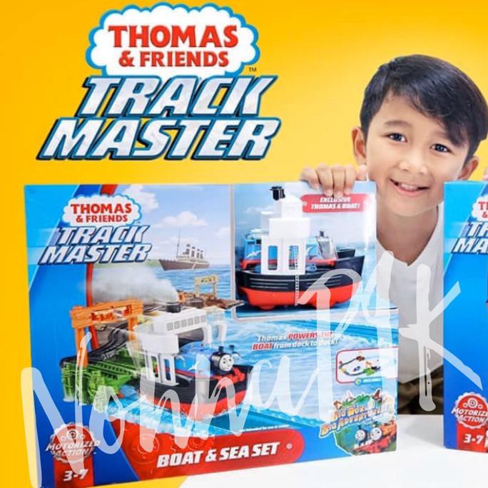 Thomas and Friends TrackMaster Boat and Sea Set - Mainan Kereta Anak