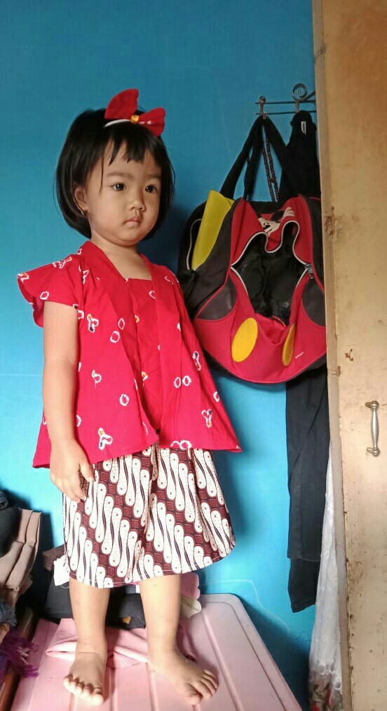 Kebaya Kutubaru Anak - Jumputan Ori | Kebaya Batik Anak | Baju Sekolah Anak | Kebaya Jumputan Ori