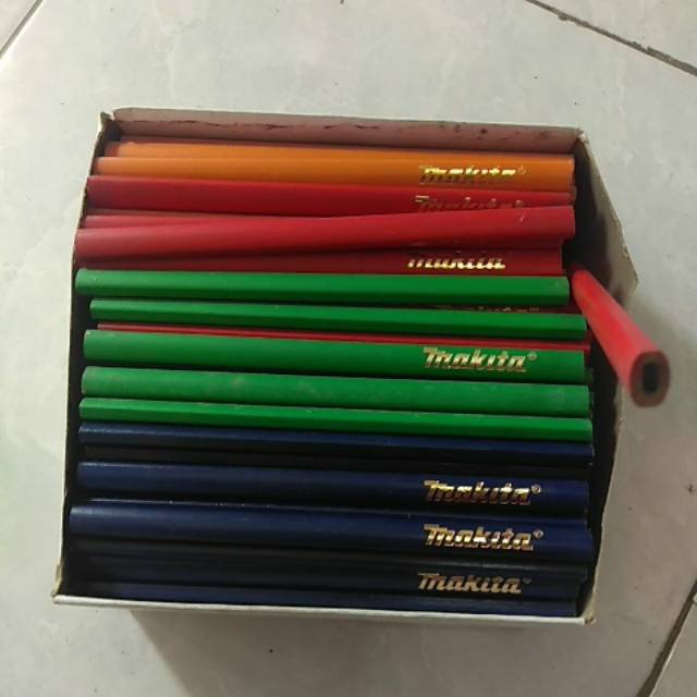 

Pensil tukang bangunan makita