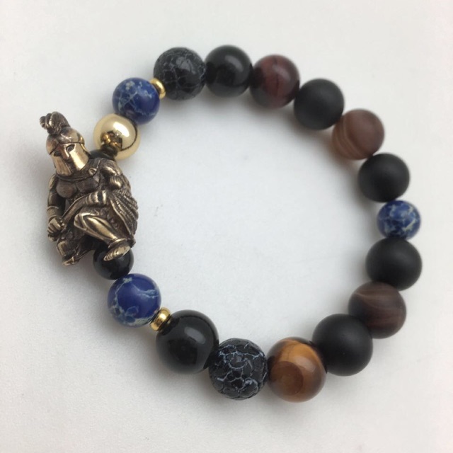 Madison Inc - Leonidas Limited Edition