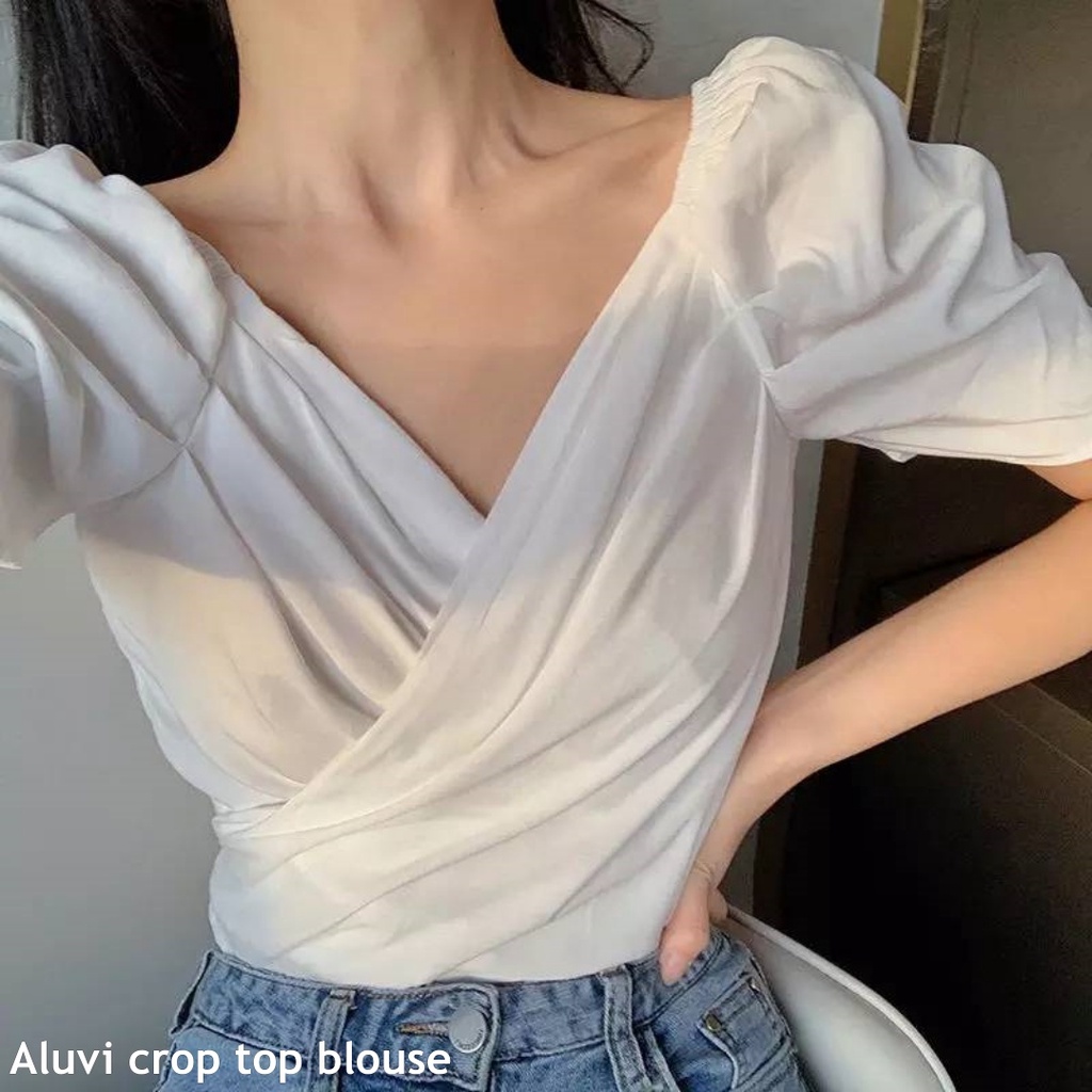 Aluvi crop top blouse - Thejanclothes