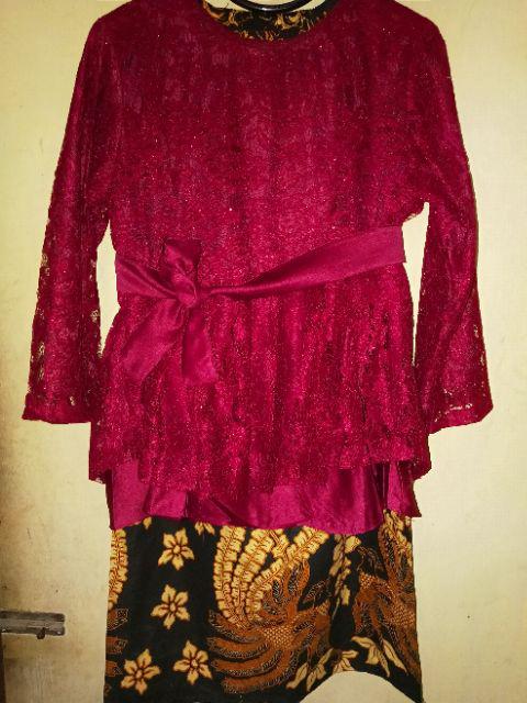 Maura Couple - Sania Ruffle Batik Couple Ori Ndoro Jowi Garansi Termurah Shopee -  Batik Modern Solo