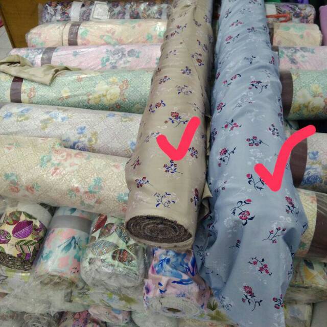 Order jasa jahit jilbab atas nama Ristiyana kurnia D jogja