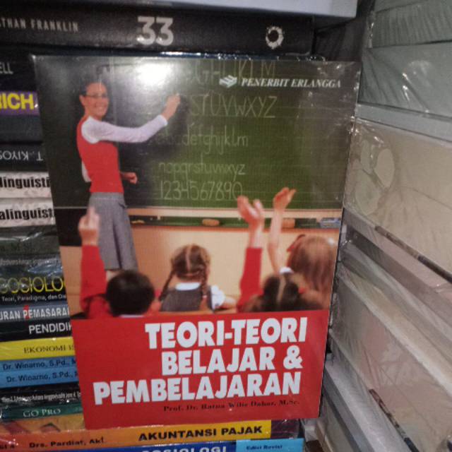 Teori teori belajar dan pembelajaran by ratna Wilis dahar