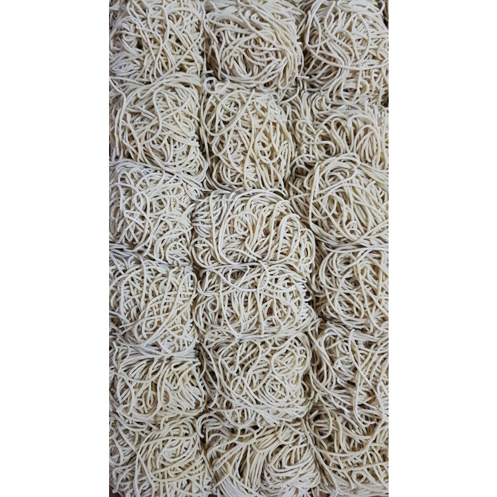 

(HALAL-PIRT)GRADE A Bakmi Mentah Telur 1Kg - 10 Porsi