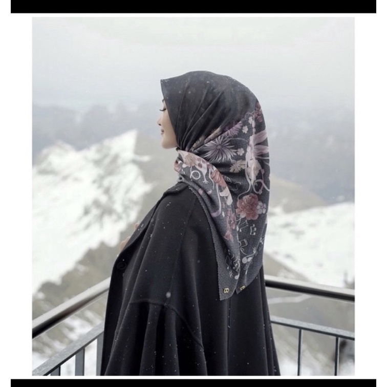 New The Nada Series Buttonscarves - Re