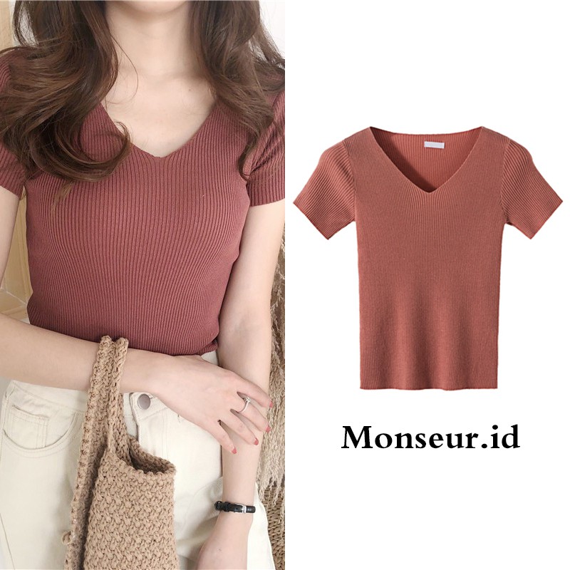Versi Korea dari pendek seksi v-neck es sutra rajut t-shirt lengan pendek bagian atas wanita tipis