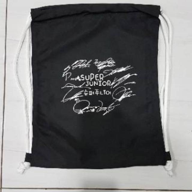 Tas serut super junior signature string bag kpop