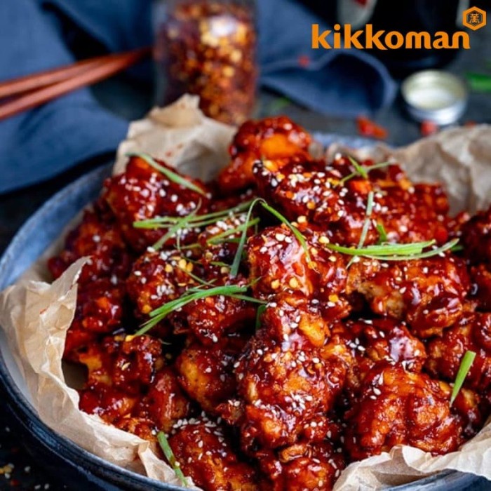 

uuttudd Kikkoman Gochujang Sauce - Saus Pedas Ala Korea Halal Kemasan 300G - 300Gr Fsfs201