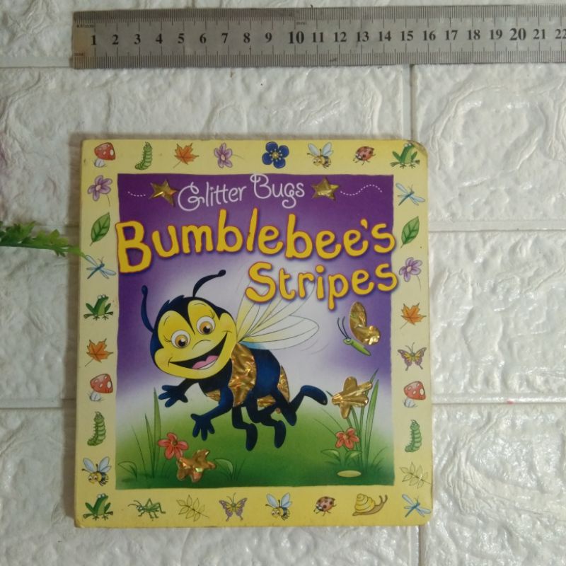 Buku anak boardbook preloved second bekas Glitter Bugs BUMBLEBEE'S STRIPES