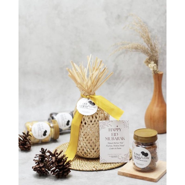 

HAMPERS LEBARAN