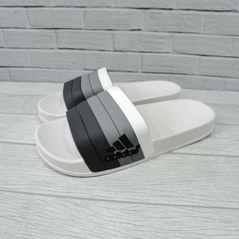 sandal wanita import size 36-40 black white grade original
