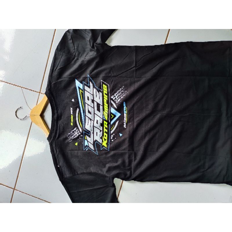KAOS ILEGAL RACE RACINGSTART