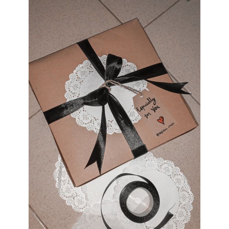 

Hampers Hijab | Hampers Lebaran