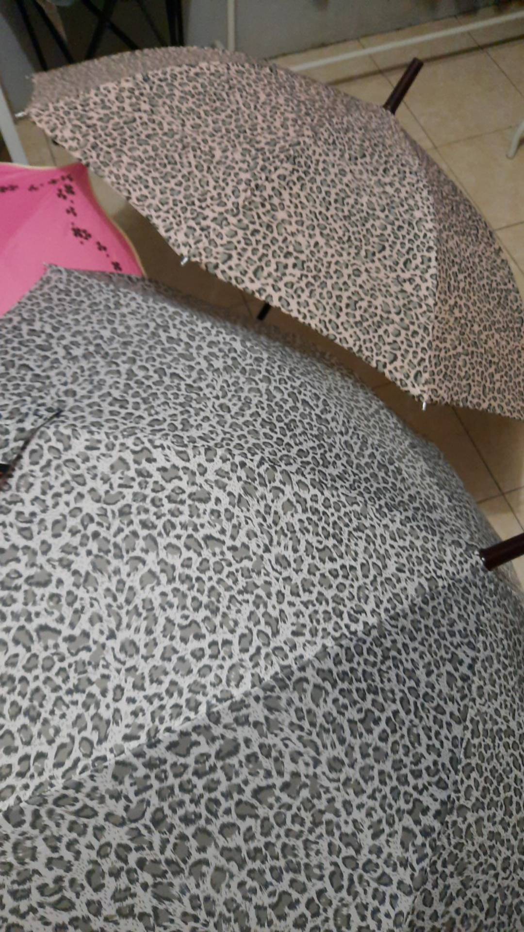 Tabasa Payung Tongkat Leopard Loko