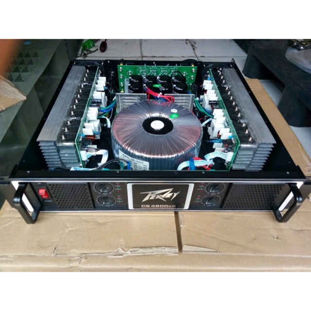 Power amplifier Peavey CS 4800 4 channel peavey CS4800