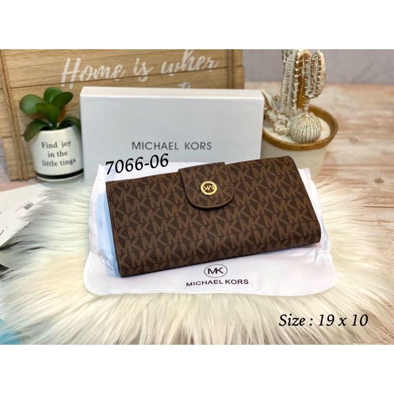 Dompet Panjang Kancing Wanita 7066