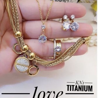 TiTanium set perhiasan wanita QA11