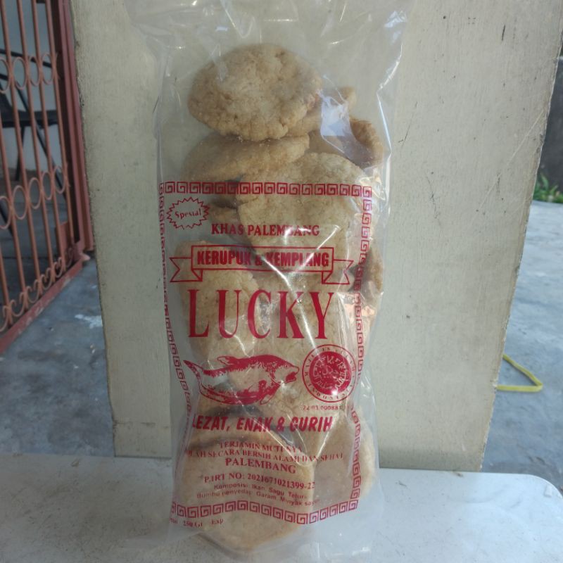 

KERUPUK KULIT / ENAK MURAH DAN HALAL BERAT 250 GRAM BELI 2 GRATIS 1