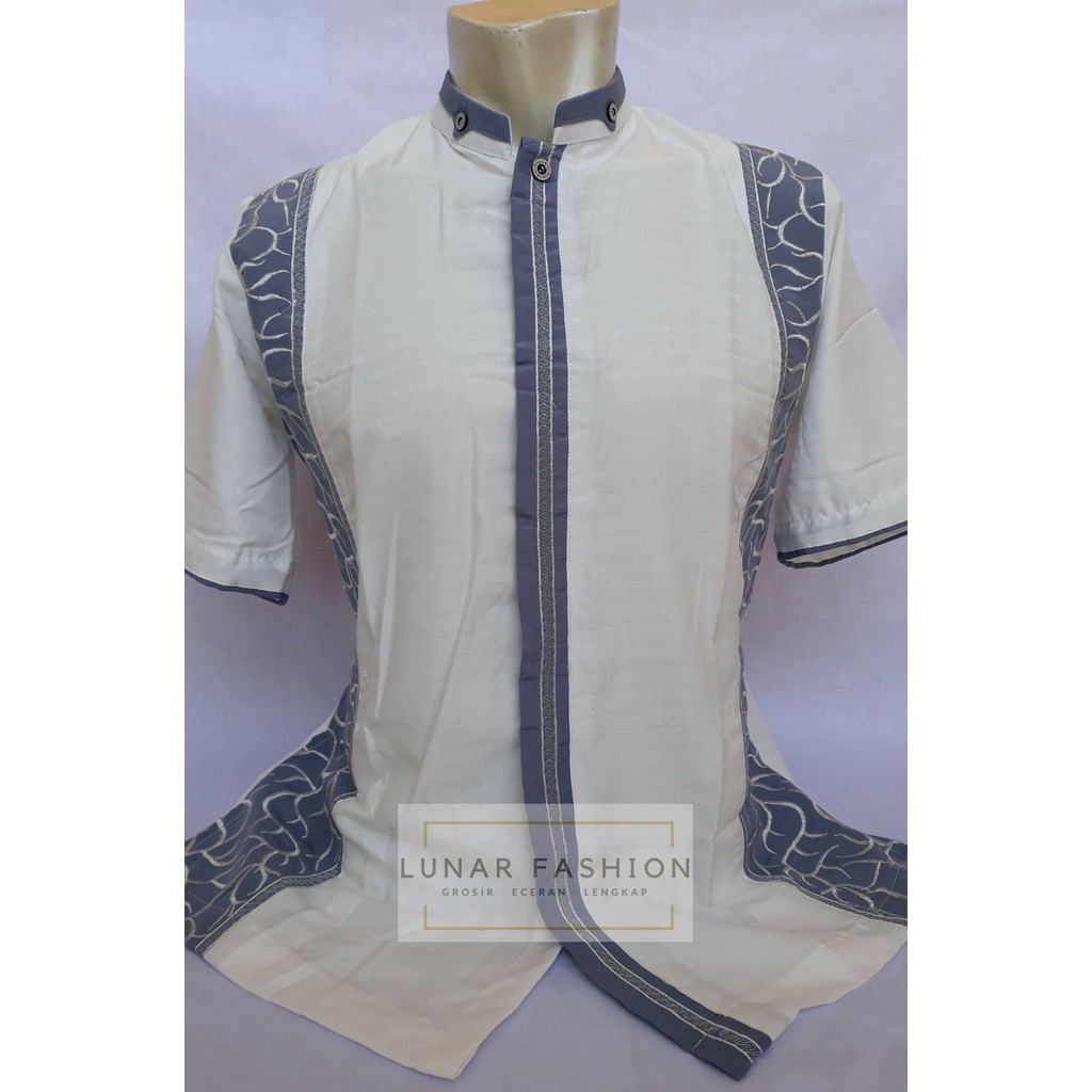 Baju Koko Pria Ar Royan Semi Sutra Lengan Pendek Putih Motif Biru KA001