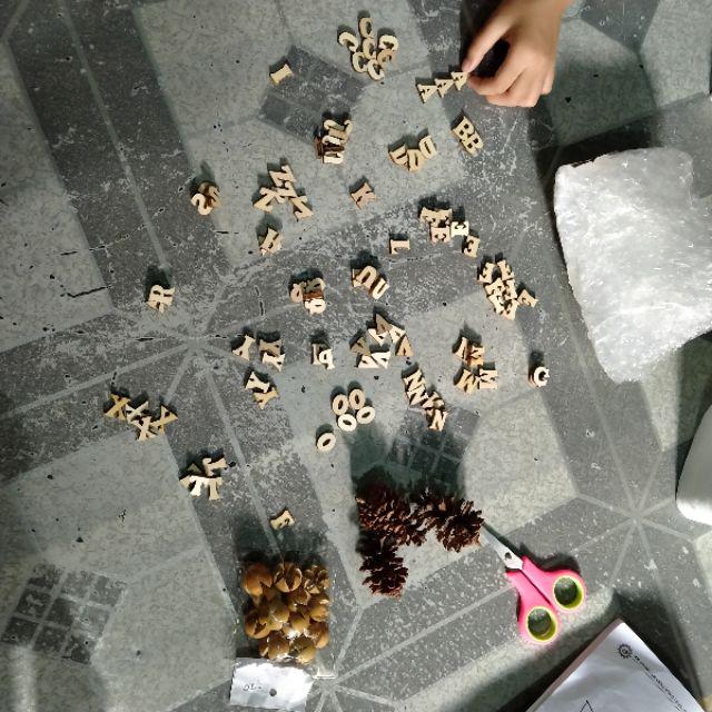 1 Pak Huruf Kayu