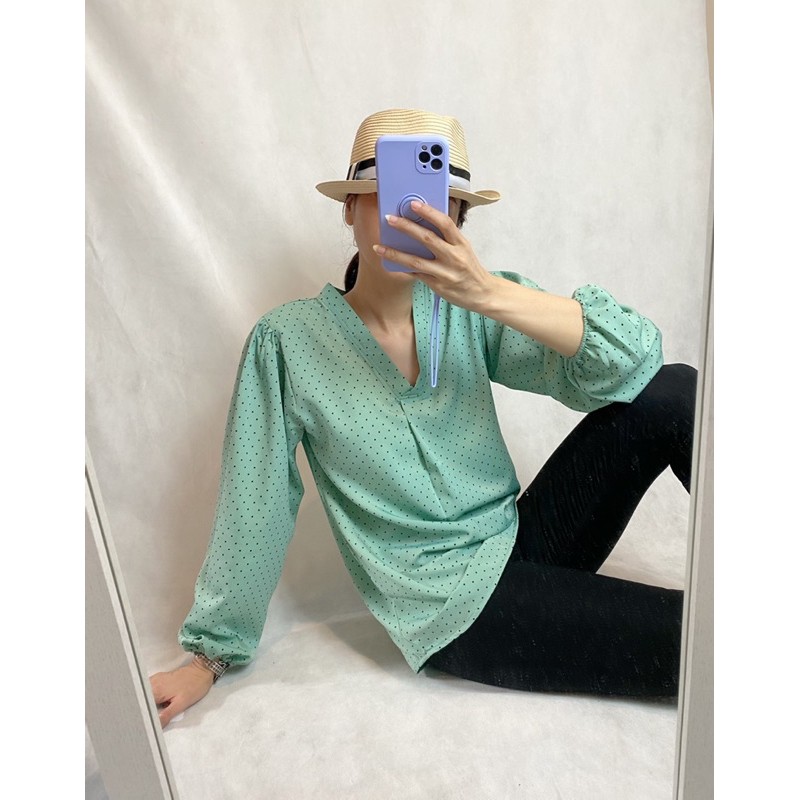 atasan wanita polkadot