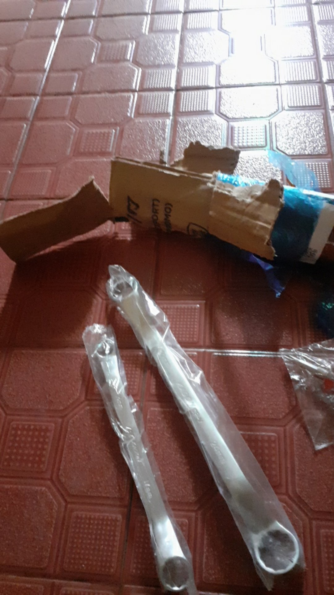 Kunci Ring 22x24 Alat Bengkel Teknik Treker Cvt Kunci Ring 22 X 24 Pas 22mm 24mm