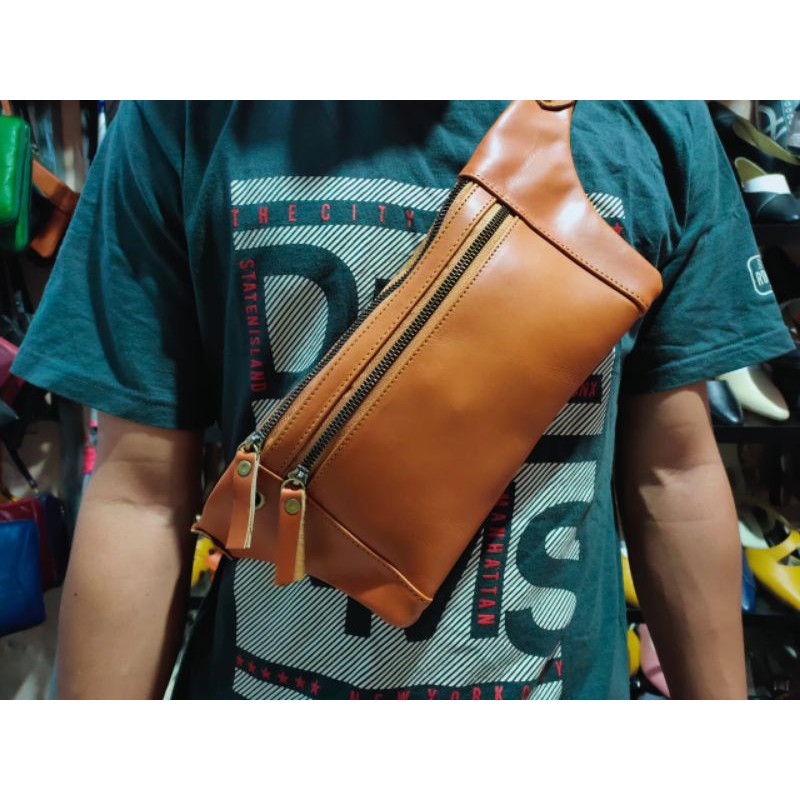 waistbag atau tas pinggang pria bahan kulit sapi