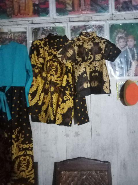 Maura Couple - Sania Ruffle Batik Couple Ori Ndoro Jowi Dnt Garansi Termurah Shopee - Shopashop Solo