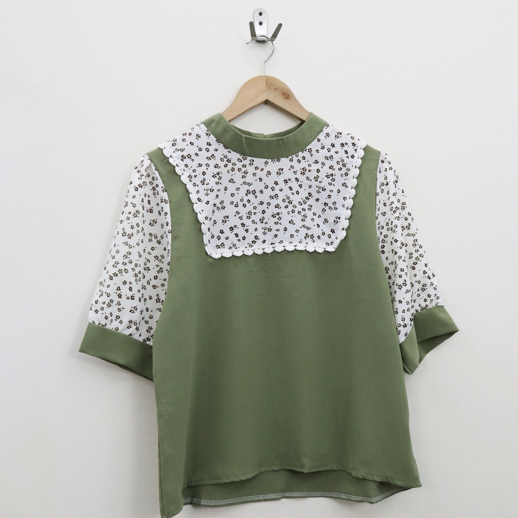 Cloe flow top blouse - Thejanclothes