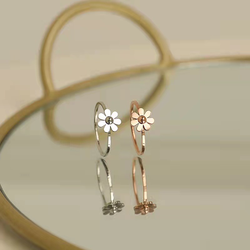 Cincin Titanium Daisy Kecil - Cincin Bunga Aksesoris Fashion Korea Import